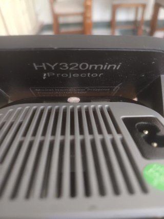 Proyector Negro y Gris*PRECIO A NEGOCIAR*