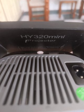 Proyector Negro y Gris*PRECIO A NEGOCIAR*