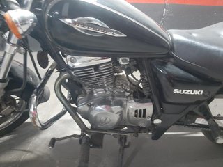 Suzuki Marauder 250 - Año 2004