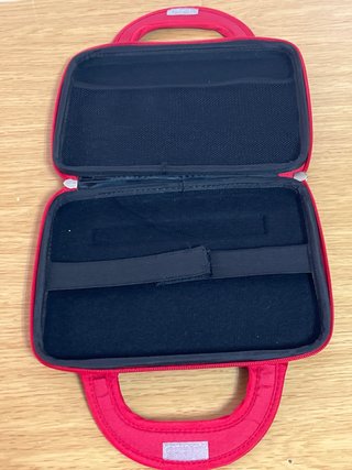 Funda para tablet. IMPECABLE. Ideal para tu peque!