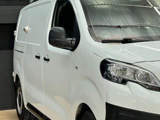 PEUGEOT Expert Furgon Premium BlueHDi 70KW 95 Compact