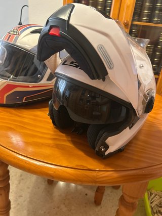 Cascos de Moto SMK y LS2