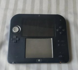 Nintendo 2DS Negra + Cargador y Lápiz