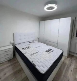 Base cama y cabecero blanco