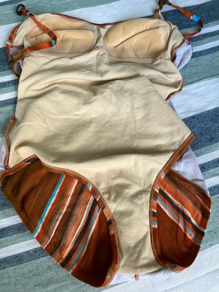 Bañador Talla 44 Rayas Naranja y Marrón