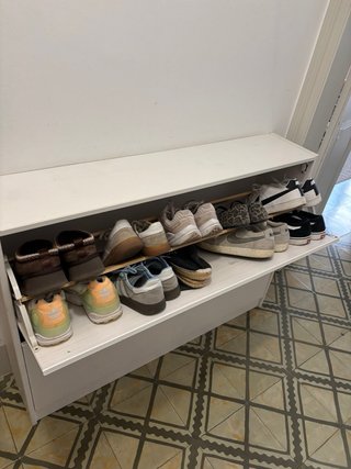 Zapatero blanco de madera
