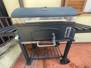 Barbecue a carbonella JAMESTOWN Jaxon – Usato Poco