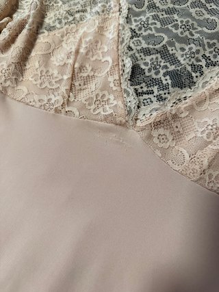 Body encaje rosa palo mangas largas Talla M
