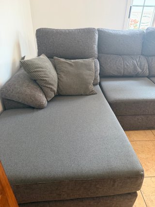 Sofá Cheslong Gris Tela