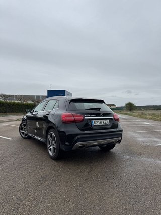 Mercedes-Benz GLA 200d AMG auto