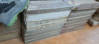 Suelo porcelánico  43x43