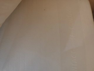 Lote Muebles y Ropa Segunda Mano