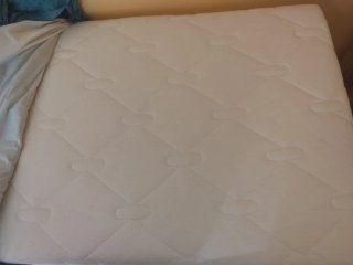Lote Muebles y Ropa Segunda Mano