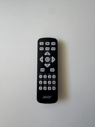 Proyector Acer Negro con pantalla