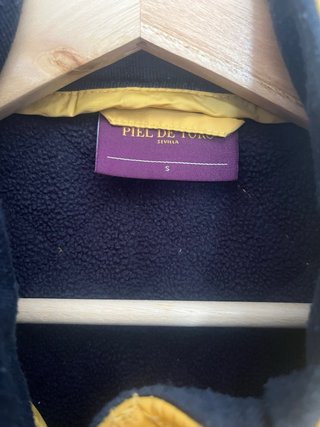 Chaleco Piel de Toro acolchado amarillo talla S