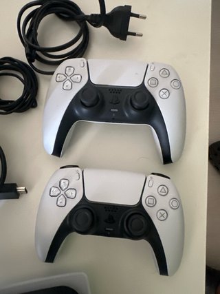 PlayStation 5 Slim 1TB Blanca + Juegos
