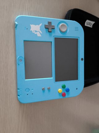 Consola 3DS Edición Especial Pokémon Sol y Luna.