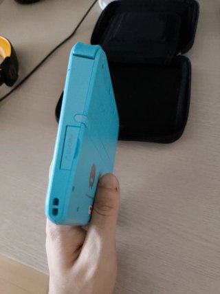 Consola 3DS Edición Especial Pokémon Sol y Luna.