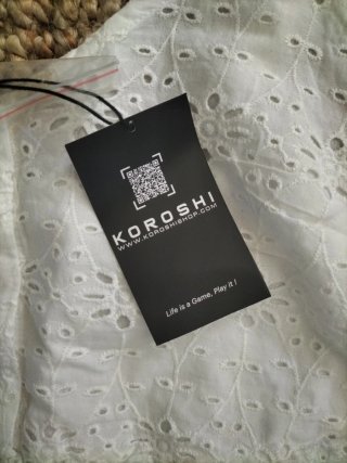 Vestido de verano blanco KOROSHI talla S