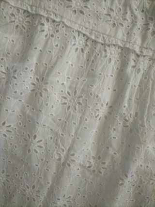 Vestido de verano blanco KOROSHI talla S