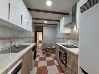 PISO CON PATIO EN LAS LAGUNAS DE MIJAS.