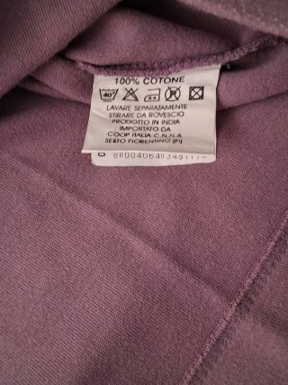 Maglia lilla manica lunga con fiore