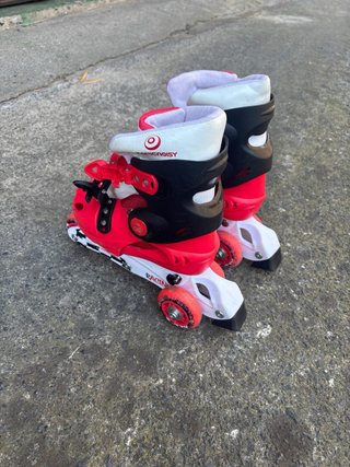 Patines en línea Talla 29-32 + Protecciones