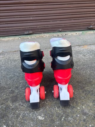 Patines en línea Talla 29-32 + Protecciones