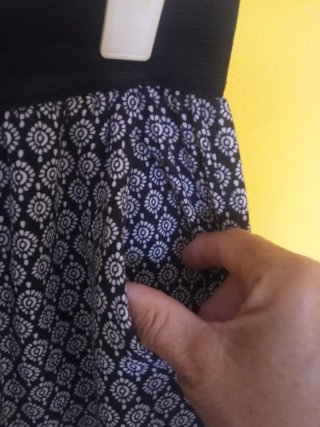 Conjunto Blusa Azul marino y Pantalón Estampado.