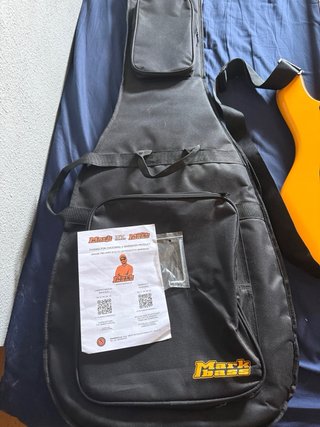 Bajo Eléctrico Mark Bass PB + Accesorios