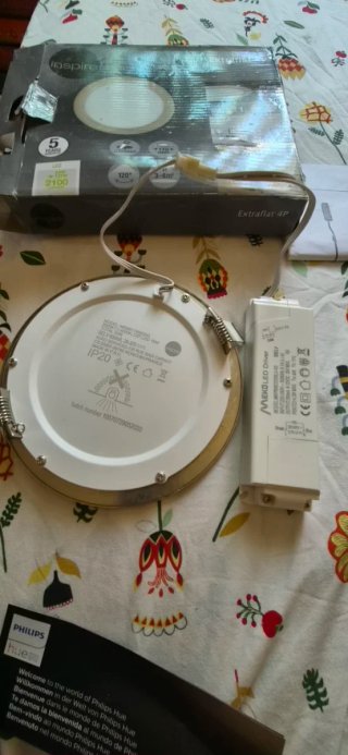 Plafón LED Inspire Extraflat 4P