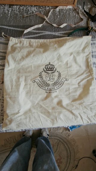 Bolso Ralph Lauren Negro, costó 299 euros