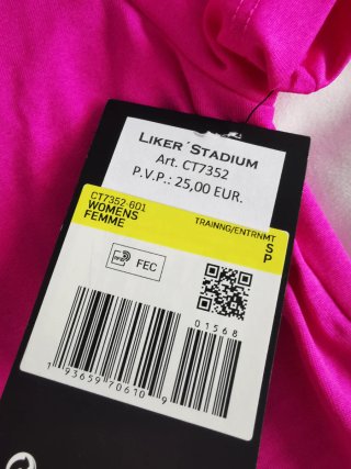 Lote 4 camisetas Puma y Nike a estrenar