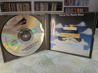 2CD The Moody Blues - This is The Moody Blues