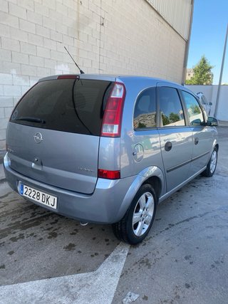 Chevrolet Captiva 2005