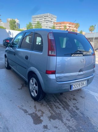 Chevrolet Captiva 2005