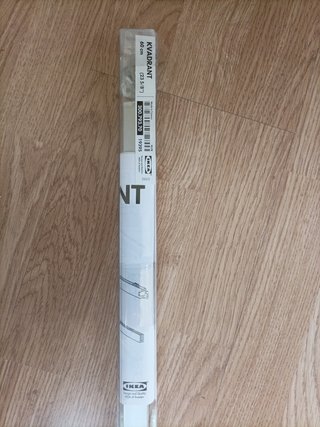 Riel IKEA KVARTAL 60cm Plata/Blanco Nuevo