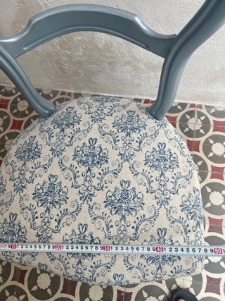 Silla de comedor tapizada estilo vintage