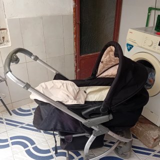 Cochecito de bebé negro