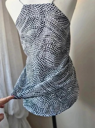 Top Tirantes Doble Capa Negro y Blanco T.XS