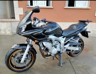 Yamaha Fazer 600 S2 Negra