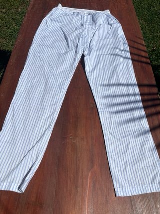 Pantaloni Calvin Klein leggeri a righe