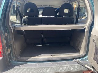 Mitsubishi Montero 2003