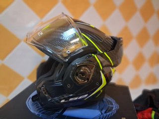 Casco LS2 Carbon Negro/Amarillo