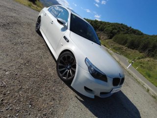 BMW M5 E60 V10