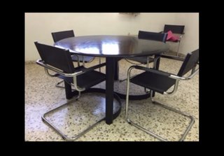 Mesa redonda melamina negra
