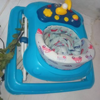 Carro de bebé y andador