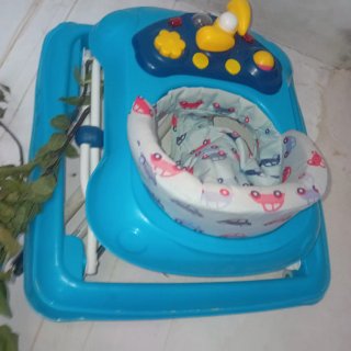 Carro de bebé y andador