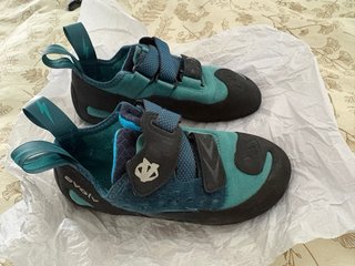 Pies de gato Evolv niño talla 35