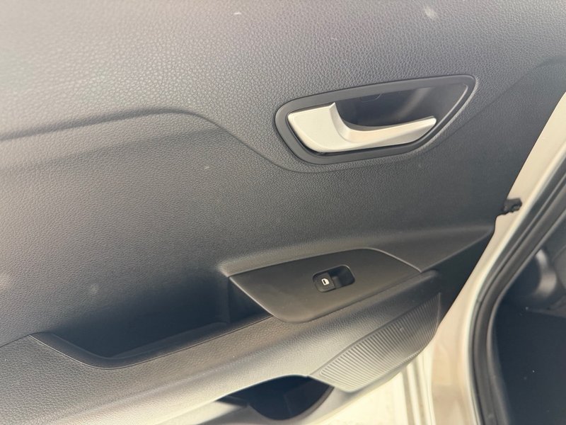 Kia Rio 2022, foto 15